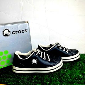 New with  Box Crocs Crocband Sneakers J1)